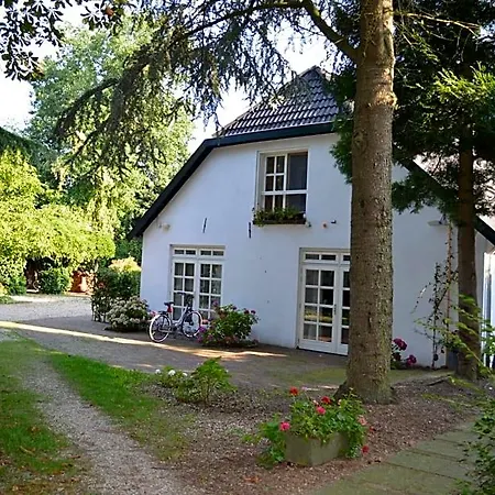 Stadsoase Bed and Breakfast 4*